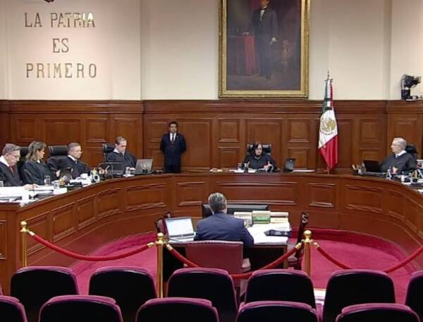 Nueve ministros de la Suprema Corte invalidaron el plan B debido a diversas violaciones en el proceso legislativo